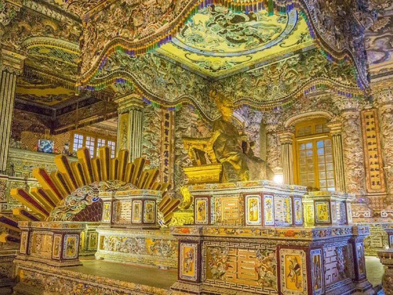 Hue Imperial City Tour