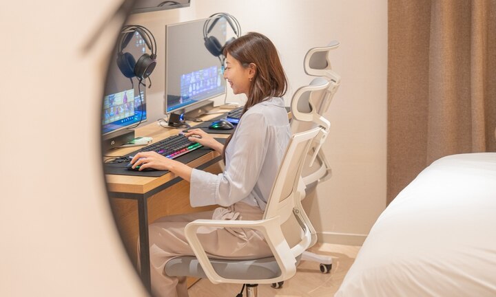 room detail thumbnail 1