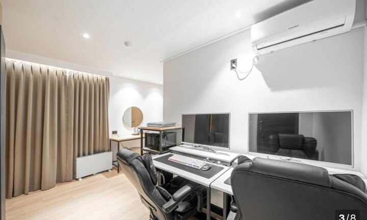 room detail thumbnail 1
