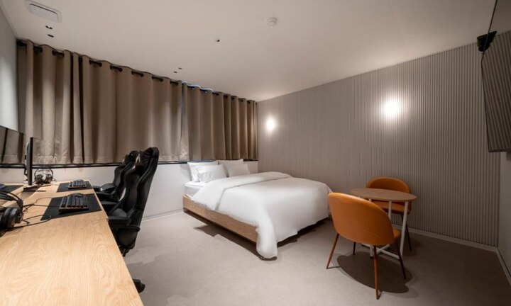 room detail thumbnail 0