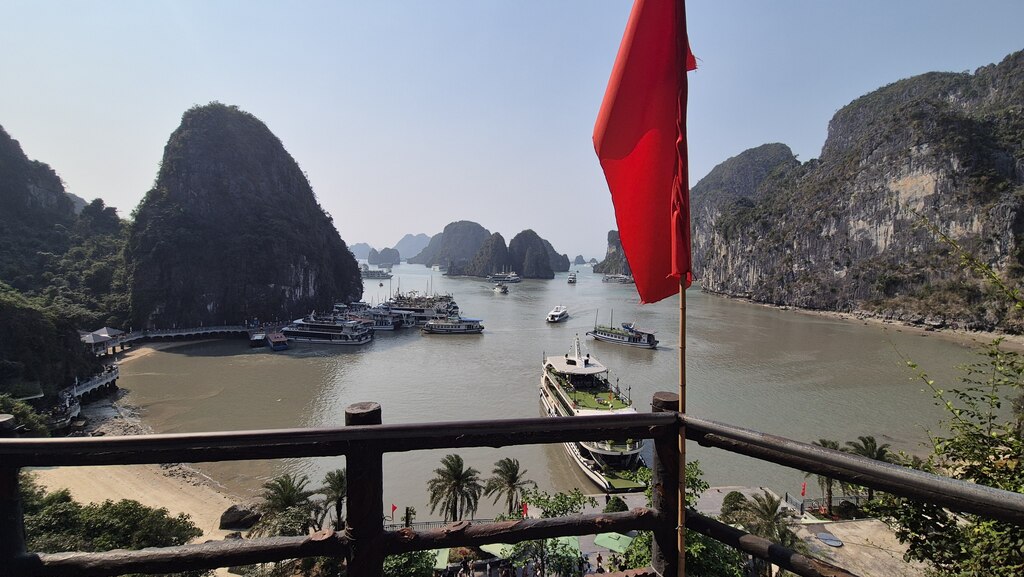 한국어 하롱베이 당일 크루즈 (Korean Halong Bay Tour) 여행자 후기 사진 5