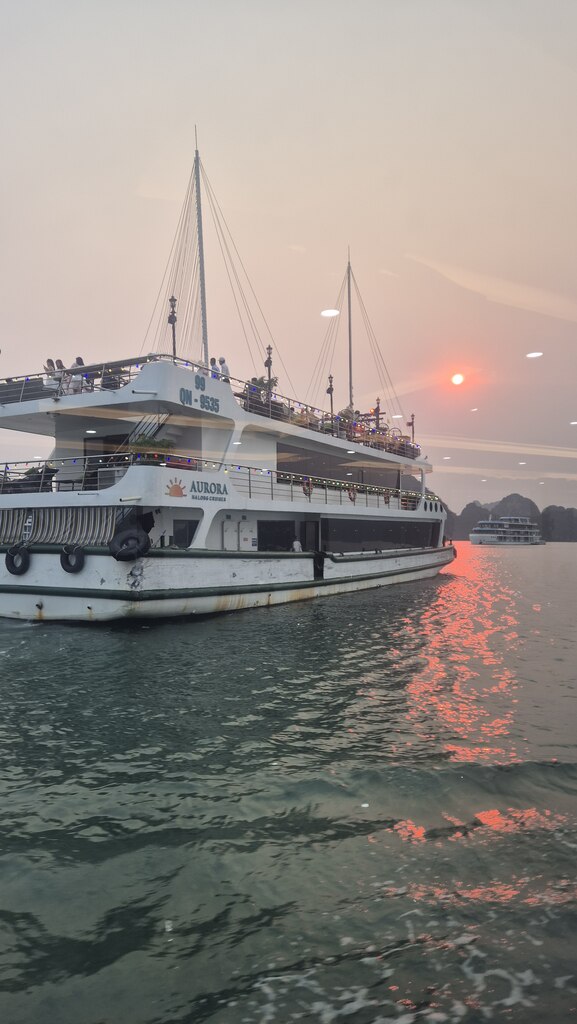 한국어 하롱베이 당일 크루즈 (Korean Halong Bay Tour) 여행자 후기 사진 9